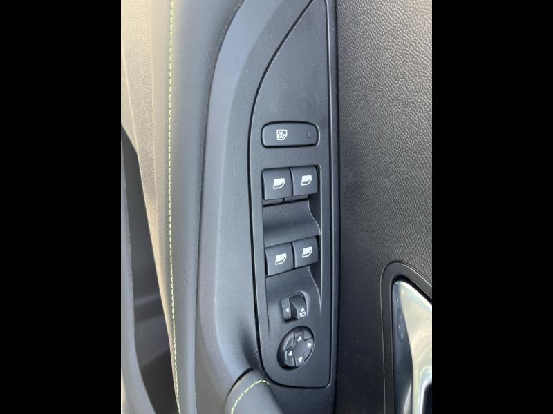 PEUGEOT 2008 d’occasion à vendre à BRIGNOLES chez VAGNEUR (Photo 19)