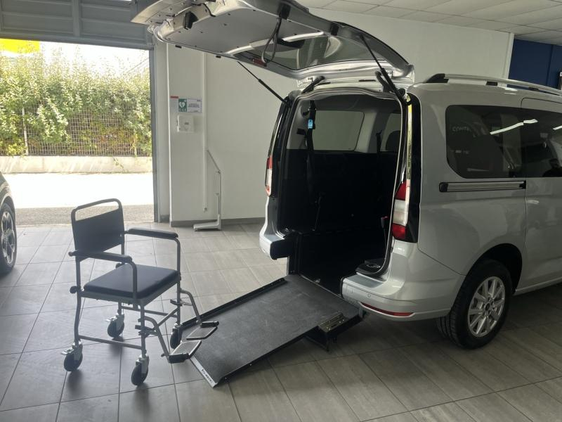 FORD Grd Tourneo Connect d’occasion à vendre à BRIGNOLES chez VAGNEUR (Photo 4)