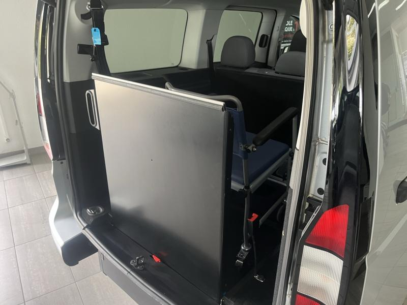 FORD Grd Tourneo Connect d’occasion à vendre à BRIGNOLES chez VAGNEUR (Photo 8)
