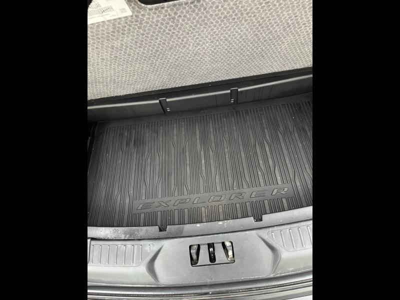 agency.seo.links.detann.title FORD Explorer d’occasion à vendre à BRIGNOLES chez VAGNEUR (Photo 20)