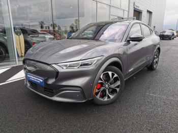 FORD Mustang Mach-E Extended Range 99kWh 351ch AWD 9cv 16441 km à vendre FORD Mustang Mach-E Extended Range 99kWh 351ch AWD 9cv 16441 km à vendre