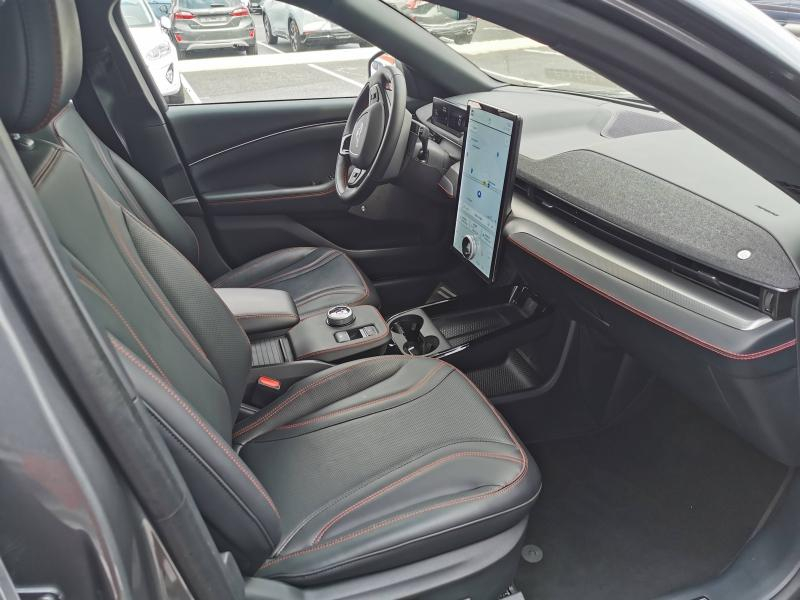 agency.seo.links.detann.title FORD Mustang Mach-E d’occasion à vendre à BRIGNOLES chez VAGNEUR (Photo 18)