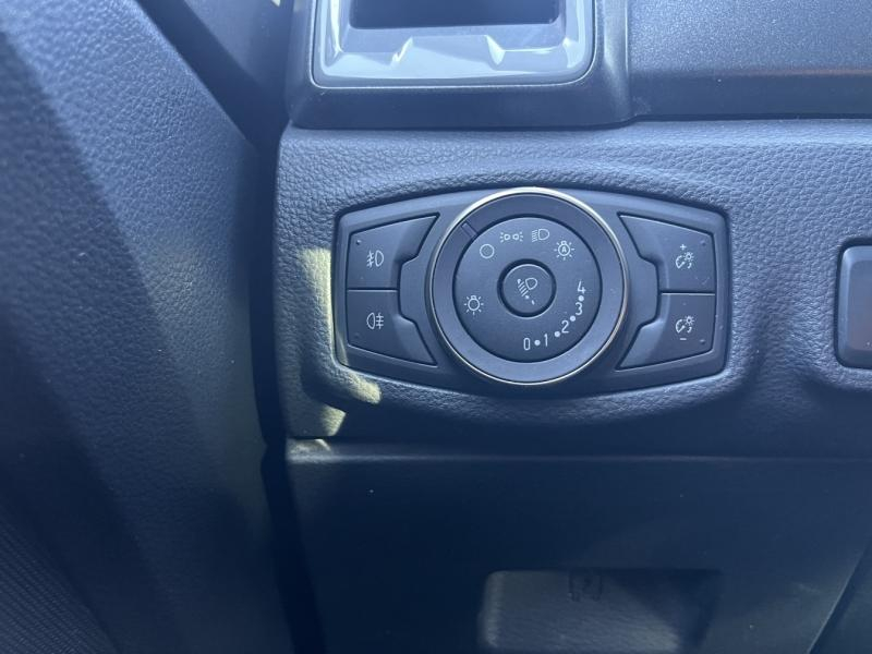 FORD Ranger VUL d’occasion à vendre à BRIGNOLES chez VAGNEUR (Photo 14)