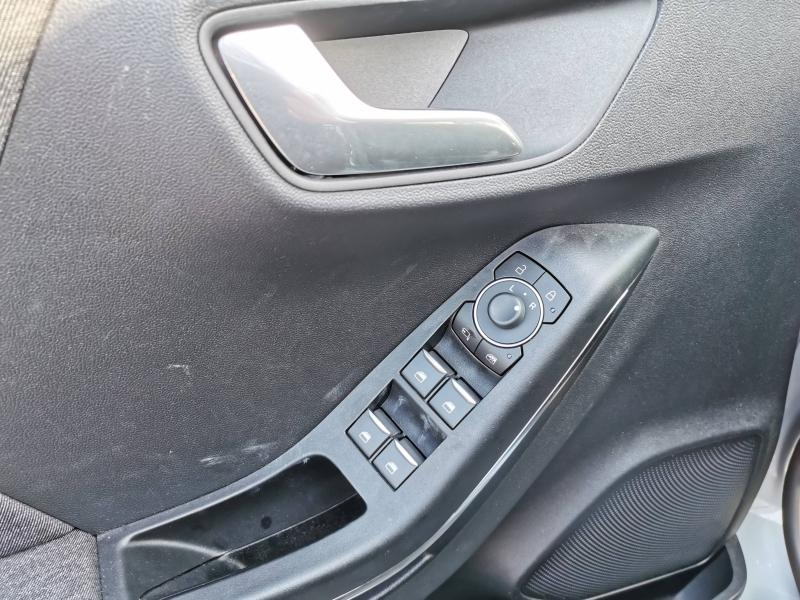 FORD Puma d’occasion à vendre à BRIGNOLES chez VAGNEUR (Photo 8)