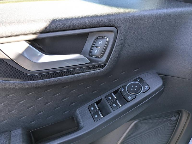 FORD Kuga d’occasion à vendre à BRIGNOLES chez VAGNEUR (Photo 10)