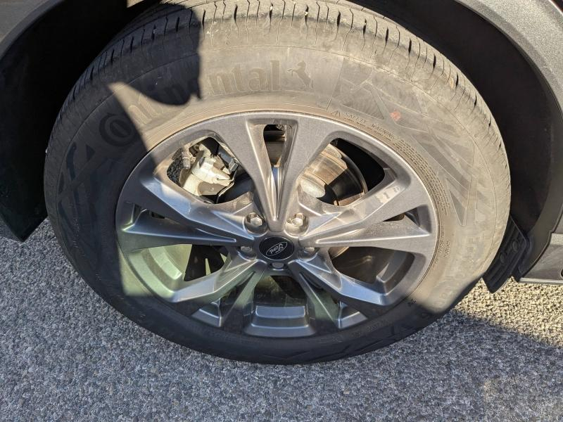 FORD Kuga d’occasion à vendre à BRIGNOLES chez VAGNEUR (Photo 20)