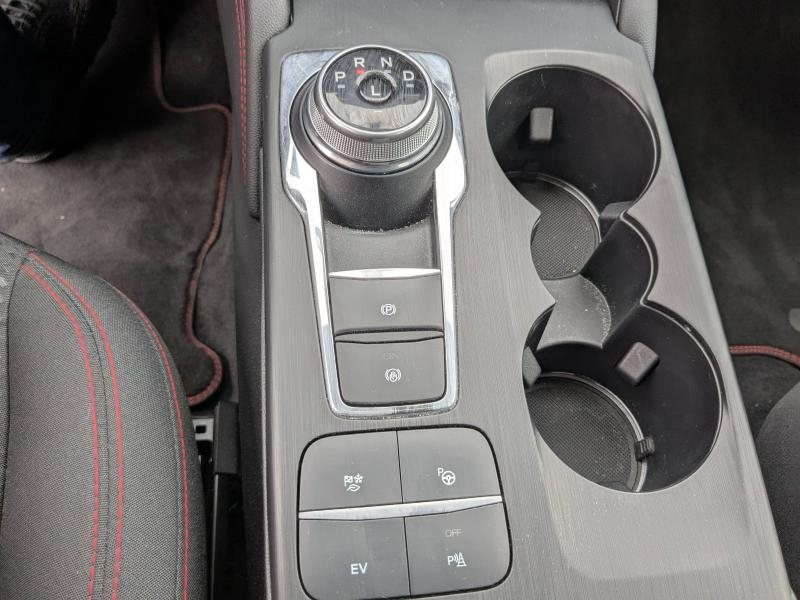 FORD Kuga d’occasion à vendre à BRIGNOLES chez VAGNEUR (Photo 16)