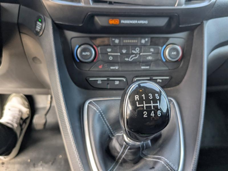 FORD Transit Connect VUL d’occasion à vendre à BRIGNOLES chez VAGNEUR (Photo 15)