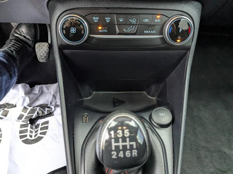 FORD Fiesta d’occasion à vendre à BRIGNOLES chez VAGNEUR (Photo 16)